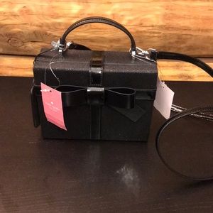 Kate Spade Wrapping Party crossbody